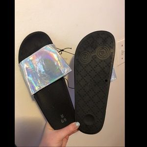 Iridescent Slide Sandals 🩴